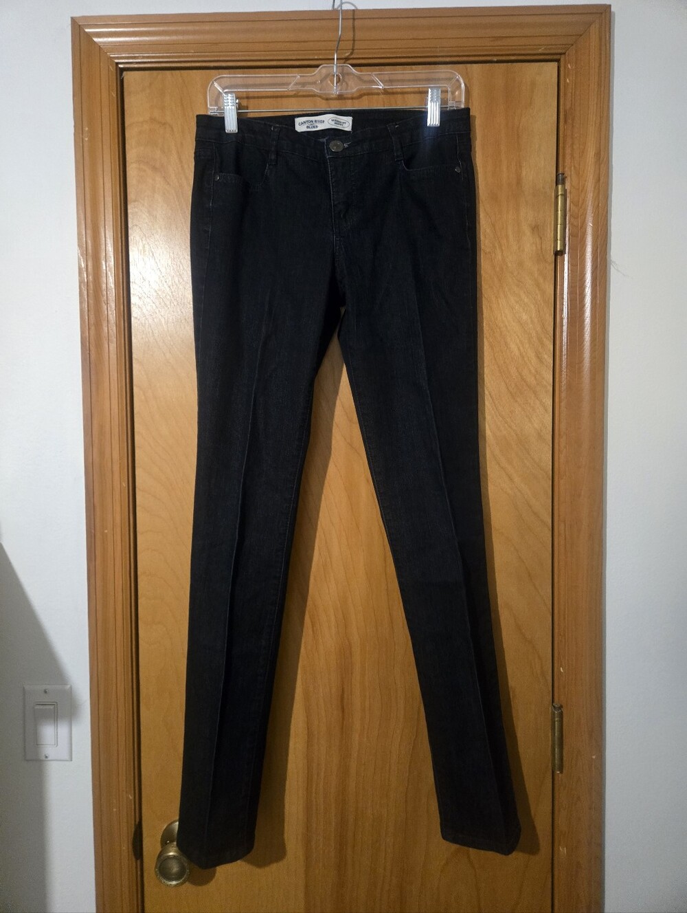 Canyon River Blues Women’s Dark Blue Skinny Jeans Size 4